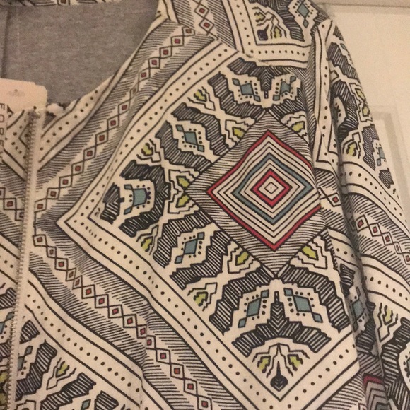 Patterned jacket - Picture 2 of 2
